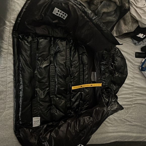 Monclair for cheap just don’t want it no more don’t fit me - Picture 3 of 5